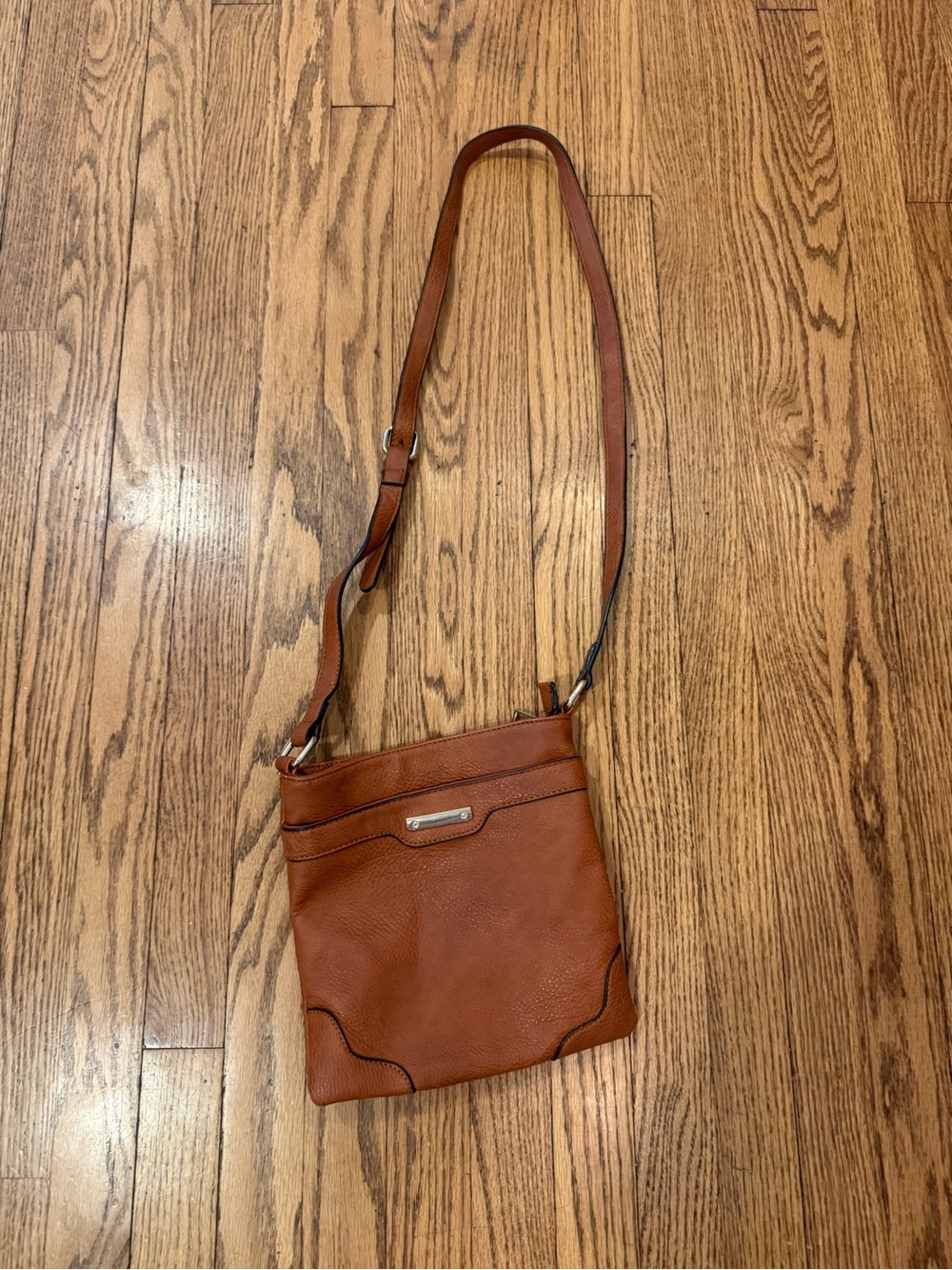 Women's Tan Leather Shoulder Crossbody Bag - Slim Everyday Carry